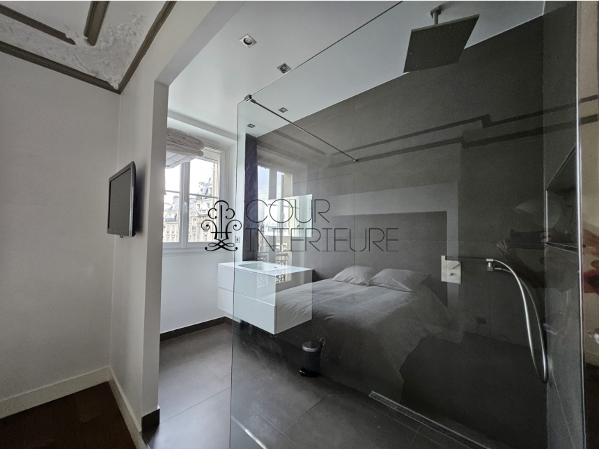 MEUBLÉ – 2 chambres – 96 m2 – Paris 8ème (limite 17ème) – VILLIERS – Rue Constantinople – Quartier Villiers / rue de Levis – 4ème étage ascenseur – Loyer charges comprises : 3.650 euros