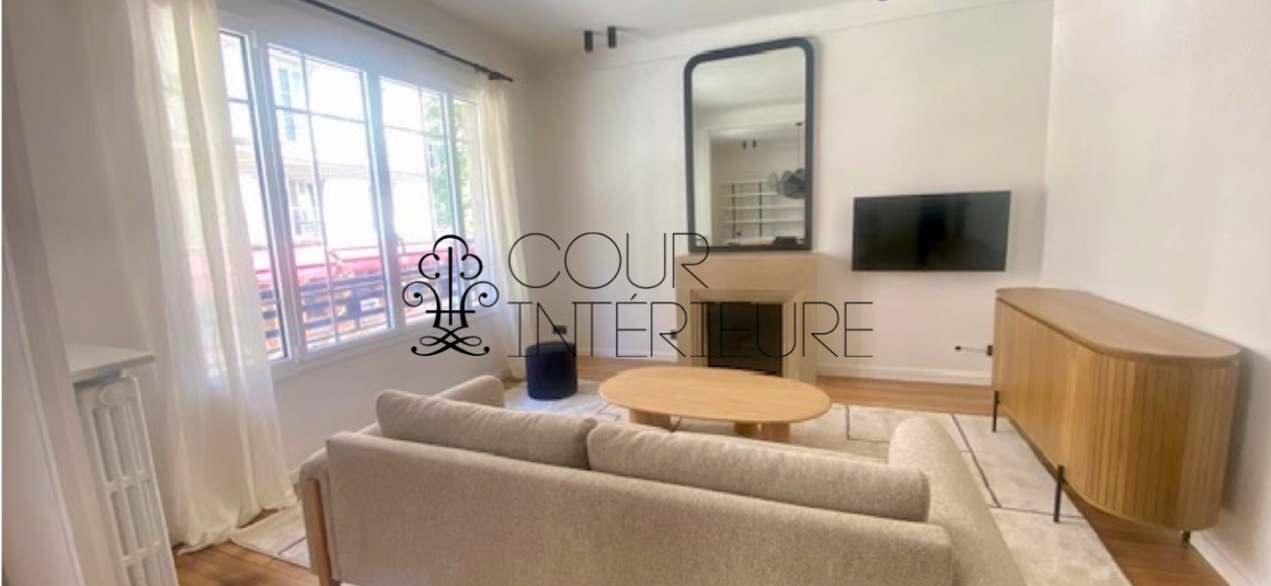 MEUBLÉ – 2 chambres – 75 m2 – Paris 9ème – Rue Mansart – 1er étage avec ascenseur – Loyer charges comprises : 3.000 euros (chauffage collectif)