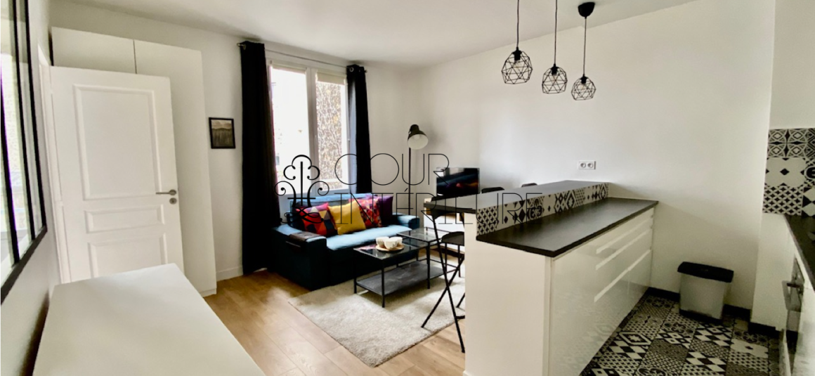 MEUBLÉ – 1 chambre – 31 m2 – Paris 17ème – Rue Débarcadère – 3ème étage ascenseur – Loyer charges comprises : 1.500 euros