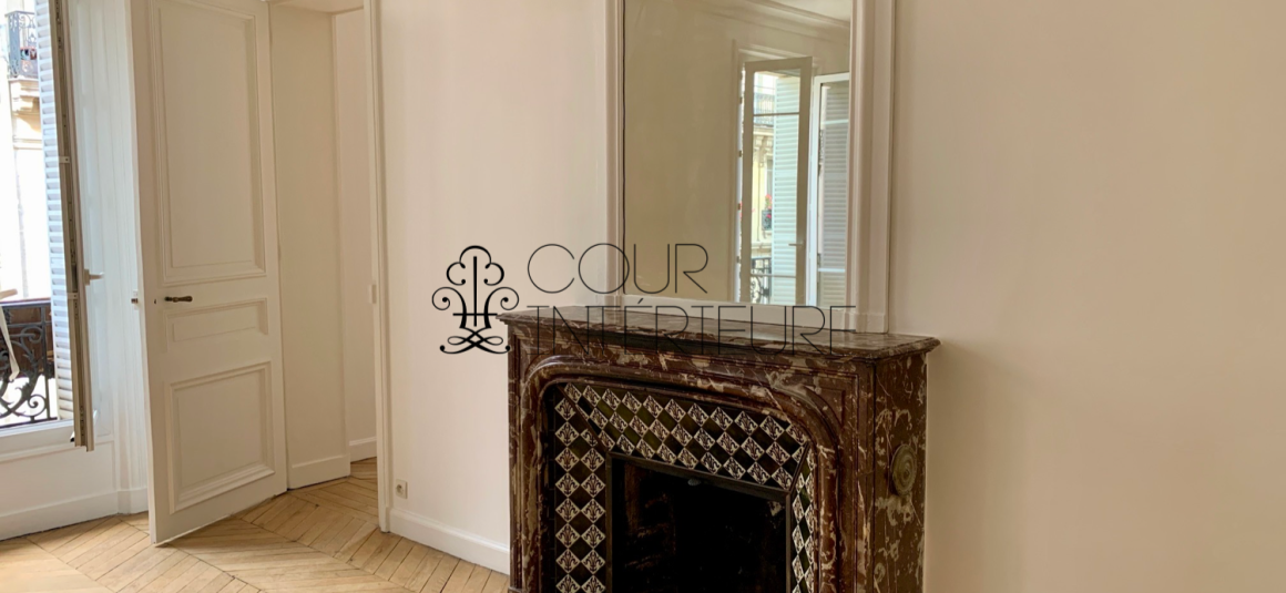 VIDE – 3 chambres – 151 m2 – Proche Monceau / Ternes – Paris 8ème (limite Paris 17ème) – 4ème étage avec ascenseur – Loyer charges comprises : 4.555 €