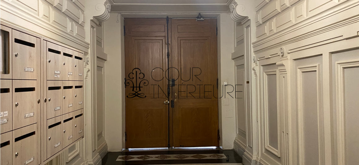 VIDE – 3 chambres – 151 m2 – Proche Monceau / Ternes – Paris 8ème (limite Paris 17ème) – 4ème étage avec ascenseur – Loyer charges comprises : 4.555 €