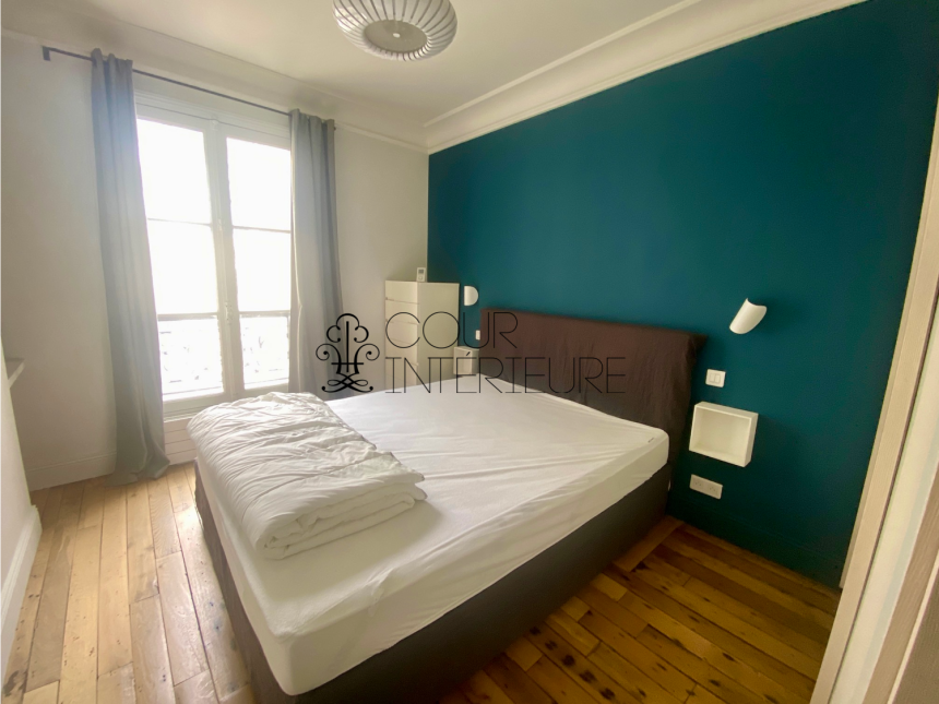 MEUBLÉ – 2 chambres – Paris 8ème – Saint Augustin – 88 m2 – 5ème étage ascenseur – GRAND BALCON FILANT de 7 m2  PLEIN SUD – Loyer charges comprises : 3.650 euros