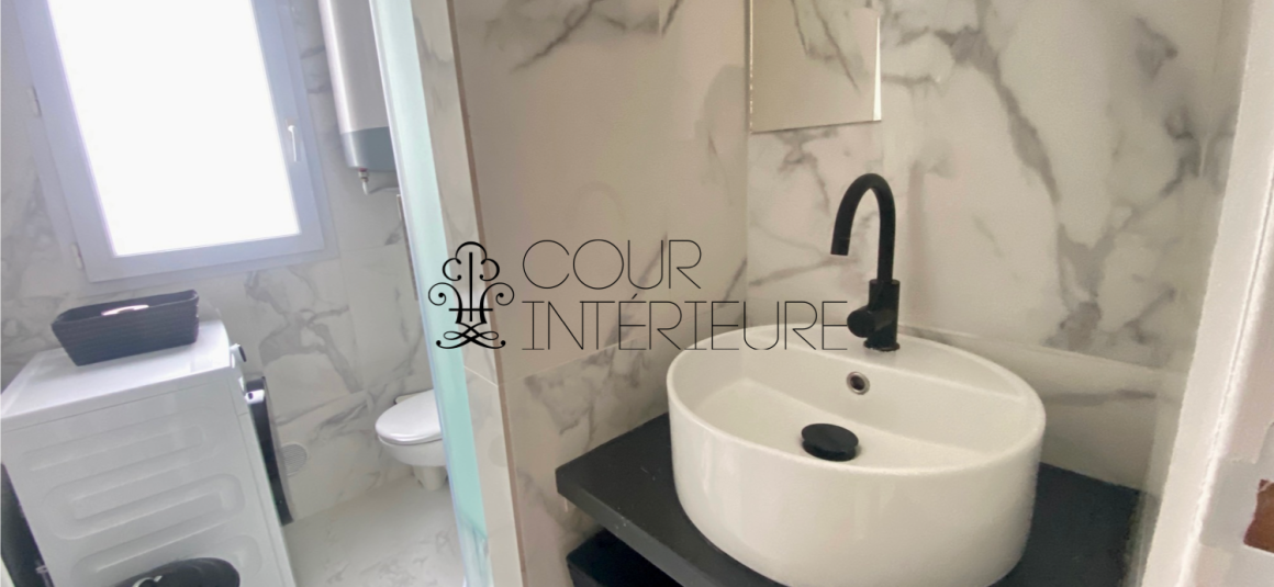 MEUBLÉ – 1 chambre – 29 m2 – Paris 14ème – Avenue du Maine – 2ème sans ascenseur – Loyer charges comprises : 1.350 euros