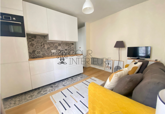 MEUBLÉ – 1 chambre – 29 m2 – Paris 14ème – Avenue du Maine – 2ème sans ascenseur – Loyer charges comprises : 1.200 euros