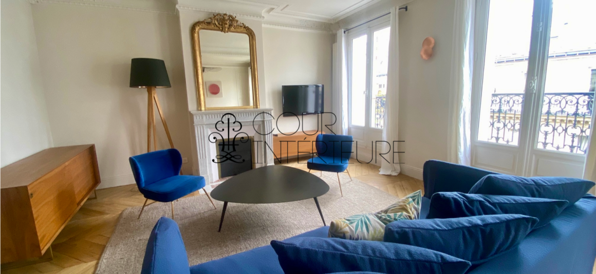 MEUBLÉ – 2 chambres – Paris 8ème – Saint Augustin – 88 m2 – 5ème étage ascenseur – GRAND BALCON FILANT de 7 m2  PLEIN SUD – Loyer charges comprises : 3.650 euros