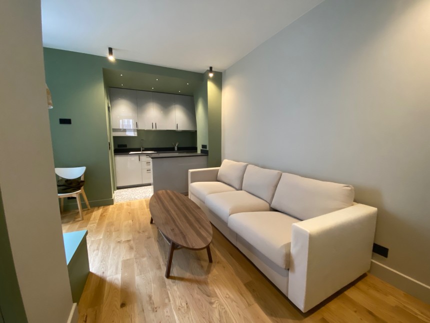 MEUBLÉ – 1 chambre – MARAIS – Paris 3ème  – Rue de Montmorency – 35 m2 – 2e étage sans ascenseur – Loyer charges comprises : 1.800 €