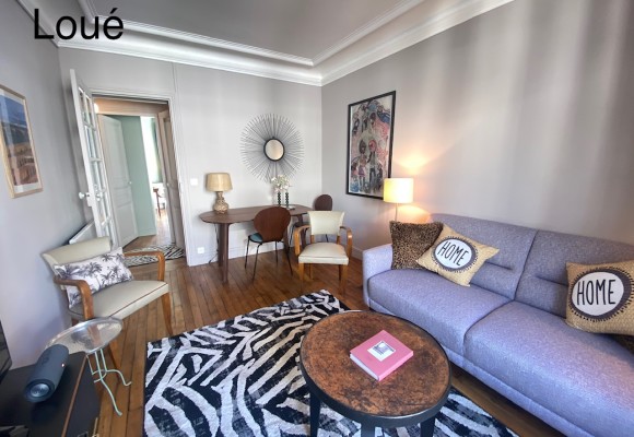 MEUBLÉ – 1 chambre – 40 m2 – Paris 18ème – Rue Duhesme (Lamarck) – 4ème étage avec ascenseur – Loyer charges comprises : 1.700 euros