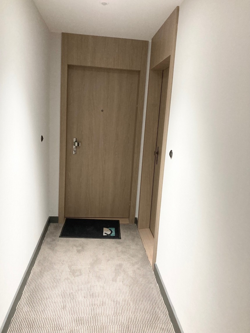 MEUBLÉ – Clichy (92) – rue Castérès – Refait à neuf – 1 chambre – 48 m2 – 1er étage ascenseur – Loyer charges comprises : 1.570 euros