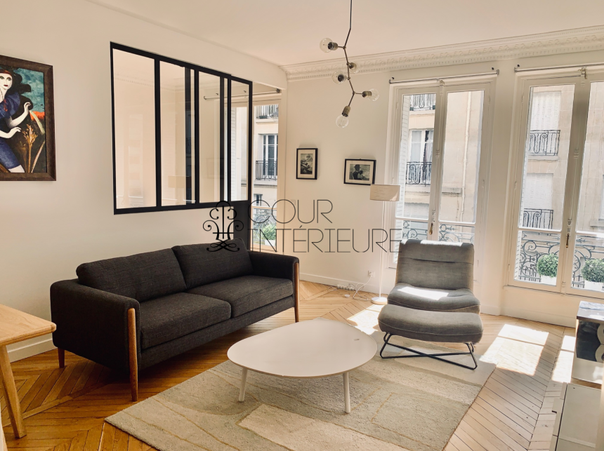 MEUBLÉ – 2 chambres – Paris 16ème – Rue Chalgrin – Petit balcon – 65  m2 – 1er étage ascenseur – Loyer charges comprises : 3.000 euros cc