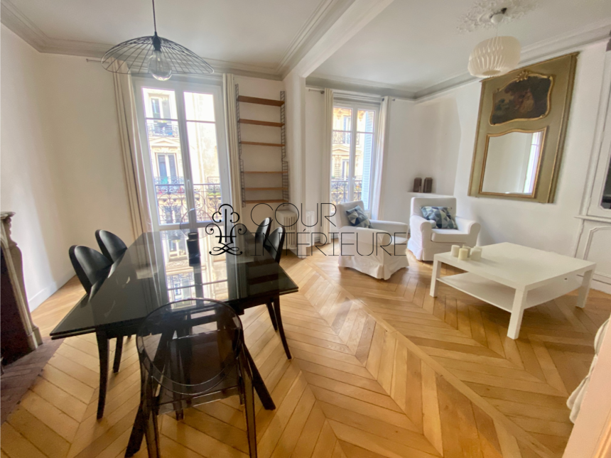 MEUBLÉ – 1 Chambre + double séjour – 55 m2 – Rue Legendre (haut Batignolles) – 2ème étage ascenseur – balcon filant – Loyer charges comprises : 2.050 euros