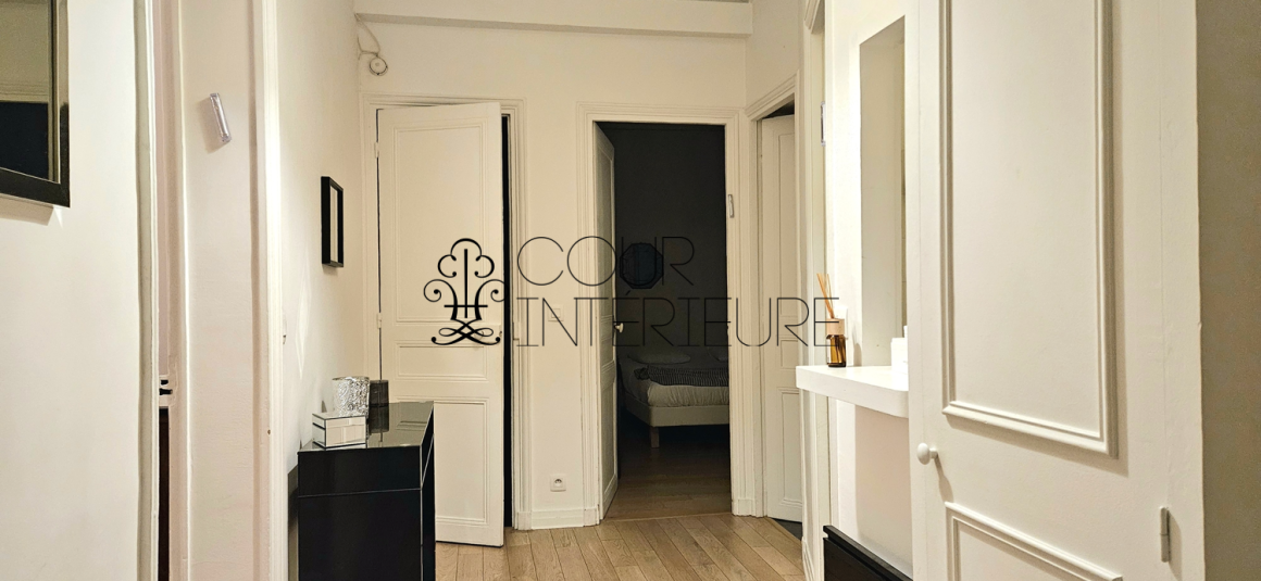 MEUBLÉ – 1 chambre – Paris 16ème – Rue Pergolèse – 64 m2 – 2ème étage avec ascenseur – Loyer charges comprises : 1.850 euros
