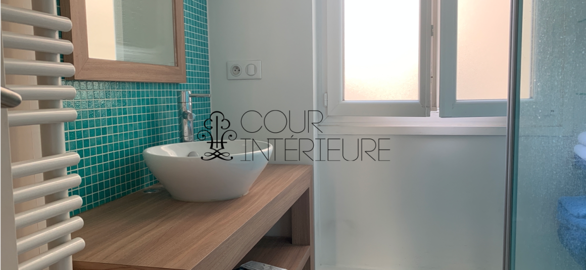 MEUBLÉ – 1 chambre – Paris 17ème – 44 m2 – Coeur Village Batignolles – 2ème sans ascenseur – Loyer charges comprises : 1.850 euros