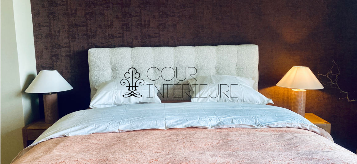 MEUBLÉ – Réfection totale Standing – 3 chambres – 92 Neuilly sur Seine – Pont de Neuilly – 110 m2 – Balcon filant – Climatisation – 3ème étage ascenseur – Loyer charges comprises : 4.100 euros (poss parking en sous-sol en sus)