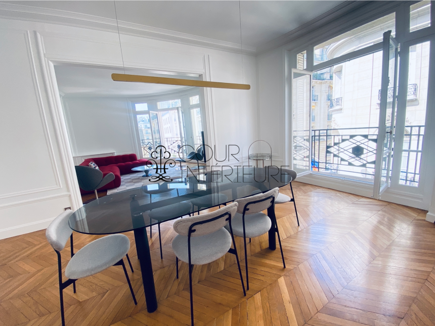 MEUBLÉ – 5 chambres – Paris 16ème – 220 m2 – Rue Cortambert – 3ème étage avec ascenseur – Loyer charges comprises : 10.100 euros (chauffage collectif)