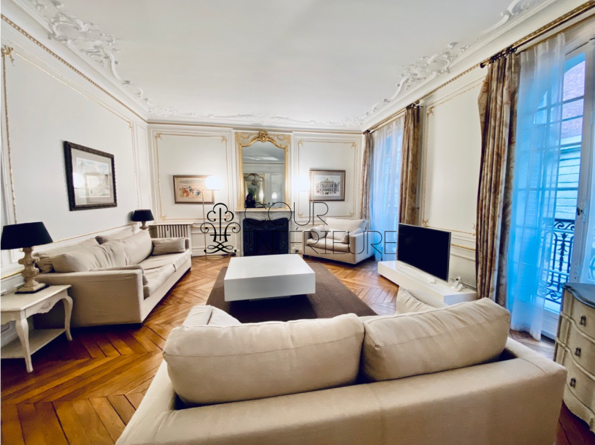 MEUBLÉ – 6/7 Pièces – Paris 17ème – Rue Pierre Demours – 210 m2 – 1er étage avec ascenseur – Loyer charges comprises : 5.900 euros (chauffage central)