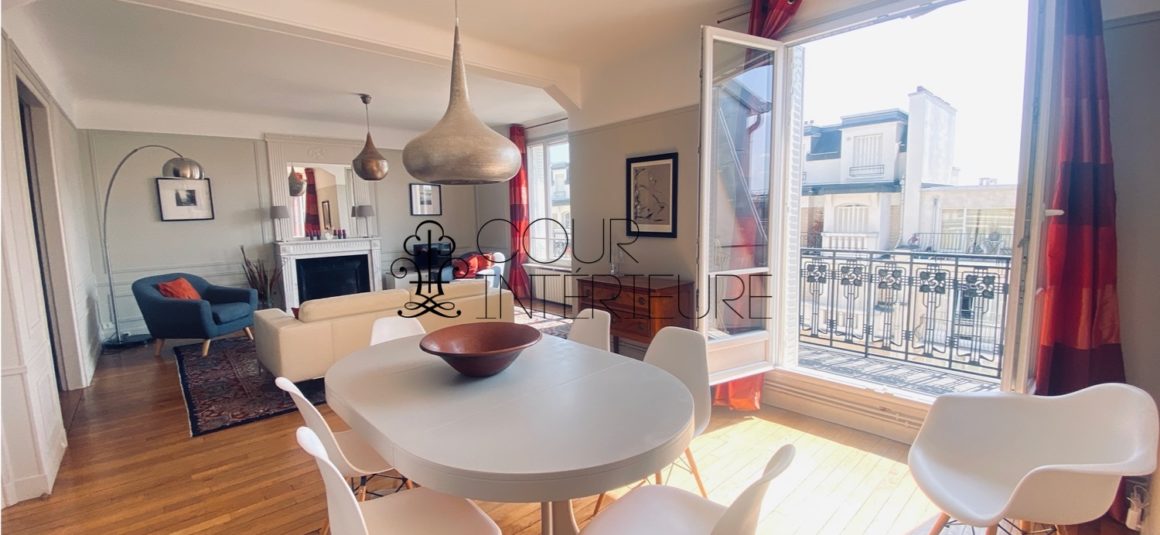 MEUBLÉ – 2 chambres + 1 bureau – Paris 17ème – 106 m2 + balcon 3 m2  – Villiers – Levis -7eme et dernier étage avec grand balcon / terrasse  – Loyer charges comprises  : 3.890 euros