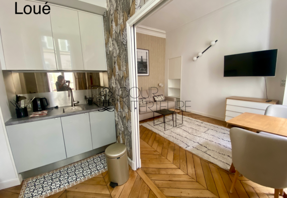 MEUBLÉ – Standing STUDIO spacieux – 26,17 m2 – Paris 9ème – Rue de la Grange Batelière – Richelieu Drouot – 3e étage avec ascenseur – Loyer charges comprises : 1.460 €