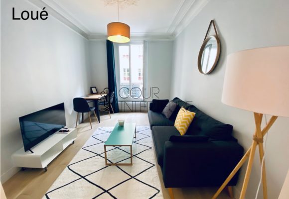 MEUBLÉ – 1 chambre – Paris 17ème – Quartier Poncelet – Rue Saussier Leroy – 31 m2 – 1er étage sans ascenseur – Loyer charges comprises : 1.460 €