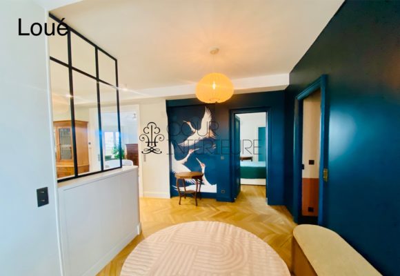 MEUBLÉ – 4 chambres – RÉNOVATION TOTALE de STANDING – PARIS 17ème – Avenue des Ternes – 175 m2 – Balcon / Terrasse – 7ème et dernier étage – Loyer charges comprises : 10.000 euros MEUBLÉ – 4 chambres – RÉNOVATION TOTALE de STANDING – PARIS 17ème – Avenue des Ternes – 175 m2 – Balcon / Terrasse – 7ème et dernier étage – Loyer charges comprises : 10.000 euros