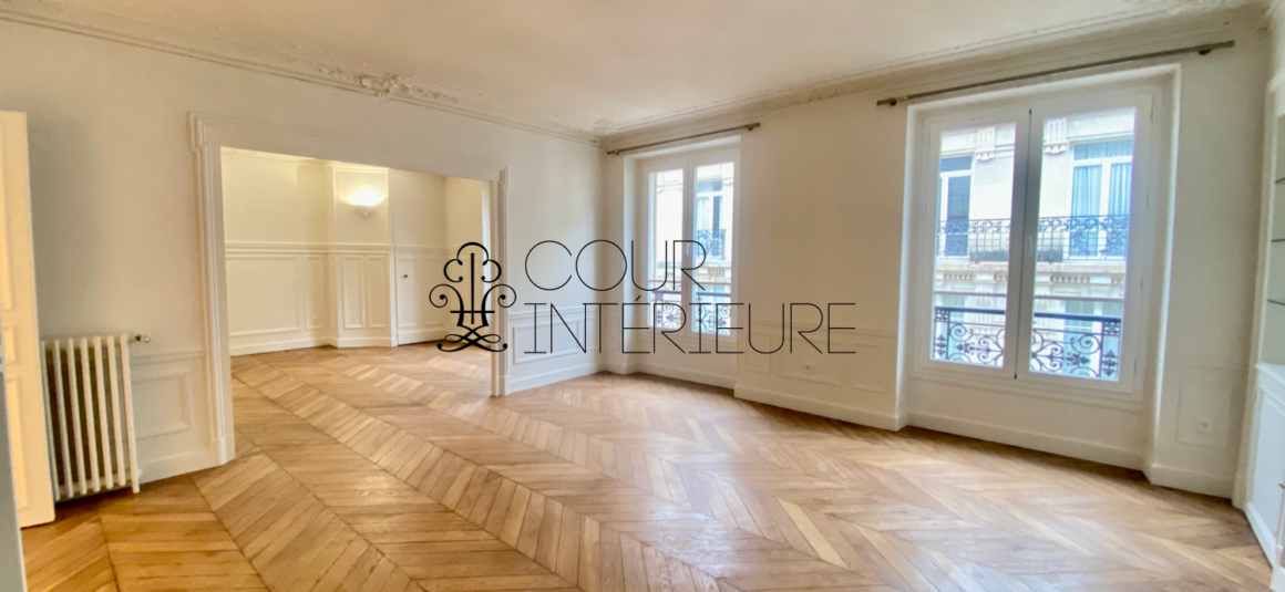 VIDE – Réfection totale – 3 chambres – 131 m2 – Paris 7ème – Rue de Bellechasse – 4ème étage ascenseur – Loyer charges comprises : 5.000 euros