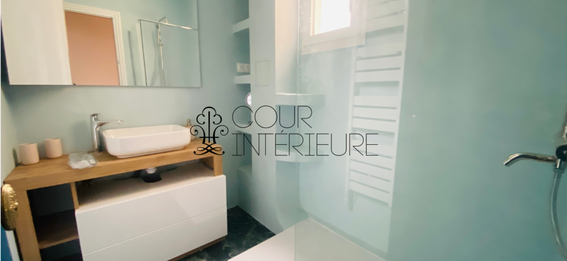 Sans titre10 MEUBLÉ – 4 chambres – RÉNOVATION TOTALE de STANDING – PARIS 17ème – Avenue des Ternes – 175 m2 – Balcon / Terrasse – 7ème et dernier étage – Loyer charges comprises : 12.000 euros