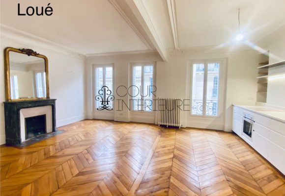 VIDE – 2 chambres – Paris 17ème – 73 m2 – Rue Labie – 4ème étage sans ascenseur – Loyer charges comprises : 2.500 euros VIDE – 2 chambres – Paris 17ème – 73 m2 – Rue Labie – 4ème étage sans ascenseur – Loyer charges comprises : 2.500 euros