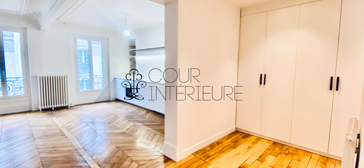 VIDE –  2 chambres – Paris 17ème – 73 m2 – Rue Labie – 4ème étage sans ascenseur – Loyer charges comprises : 2.500 euros