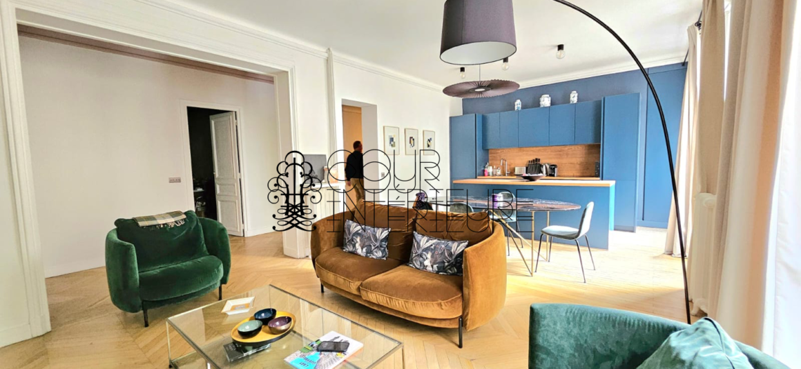 MEUBLÉ – 2 chambres – 95,78 m2 – Paris 16ème – Rue Pergolèse – 1er étage ascenseur – Loyer charges comprises : 3.990 euros (chauffage collectif)