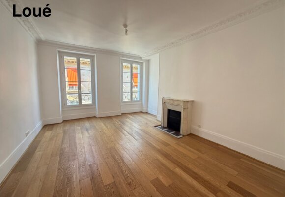 VIDE – 2 chambres – 74 m2 – Havre Caumartin – PARIS 9ème – 3e étage avec ascenseur – Loyer charges comprises : 2.601 euros