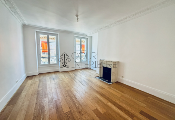 VIDE – 2 chambres – 74 m2 – Havre Caumartin – PARIS 9e – 3e étage avec ascenseur – Loyer charges comprises : 2.601 euros