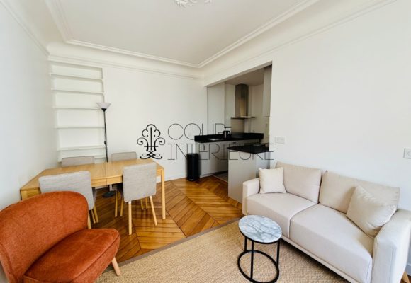 MEUBLÉ – 1 chambre – Paris 17ème – Rue Brunel – 42 m2 – 3ème étage avec ascenseur – Loyer charges comprises : 1.900 euros