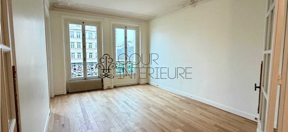 VIDE – 2 chambres – Paris 17ème – Boulevard des Batignolles – 87,43 m2 – 3ème étage ascenseur – Loyer charges comprises : 3.000 euros