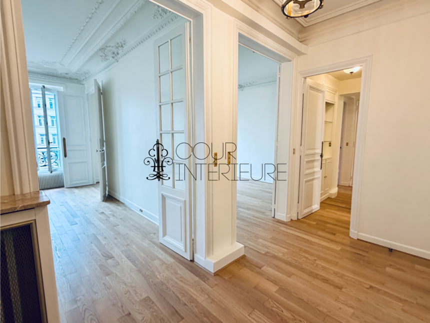 VIDE – 2 chambres – PARIS 8ème – Boulevard des Batignolles – 87,43 m2 – 3ème étage ascenseur – Loyer charges comprises : 3.000 euros