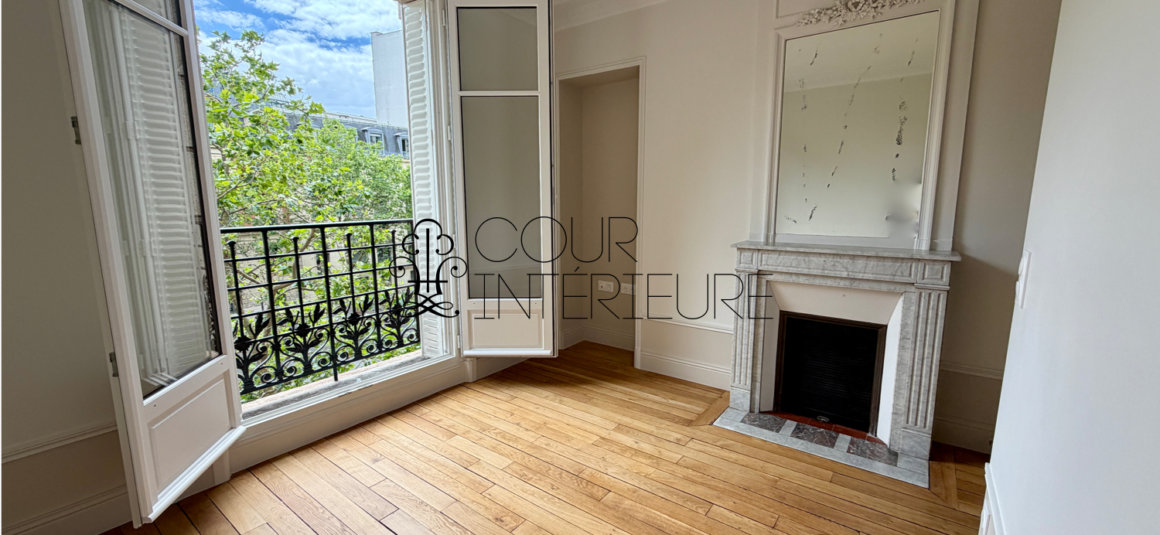 Sans titre65 VIDE – 2 chambres – PARIS 16ème – Bld Exelmans – 75,09 m2 – 3ème étage avec ascenseur – Loyer charges comprises : 3.000 euros (chauffage et eau chaude collectifs)