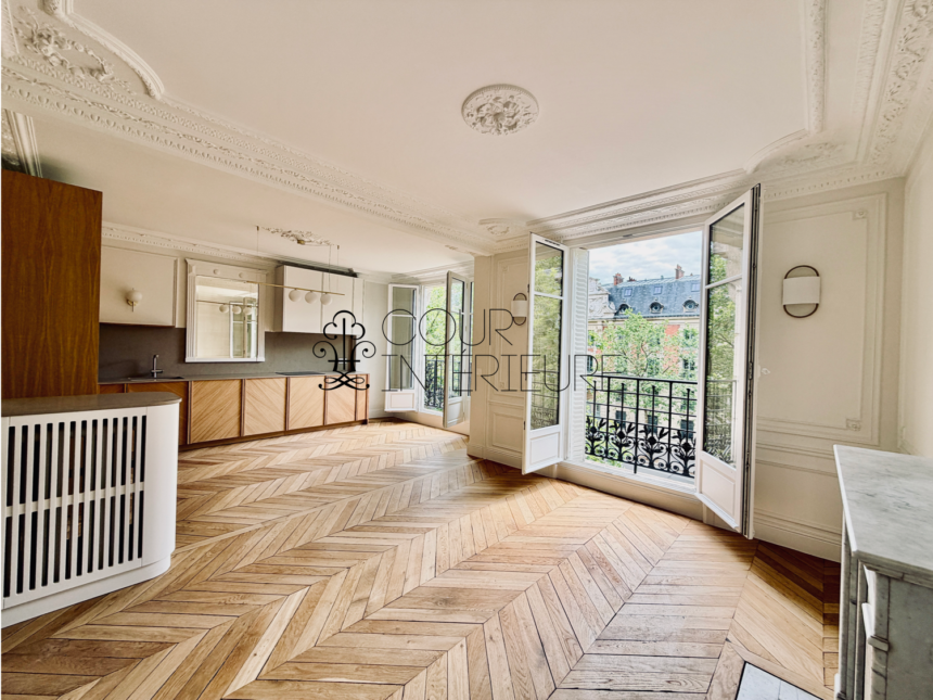 VIDE – 2 chambres – PARIS 16ème – Bld Exelmans – 75,09 m2 – 3ème étage avec ascenseur – Loyer charges comprises : 3.000 euros  (chauffage et eau chaude collectifs)