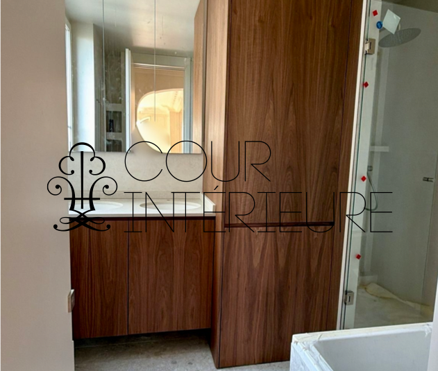 VIDE – 2 chambres – PARIS 16ème – Bld Exelmans – 65,40 m2 – 5ème étage avec ascenseur – Loyer charges comprises : 2.600 euros (chauffage et eau chaude collectifs)