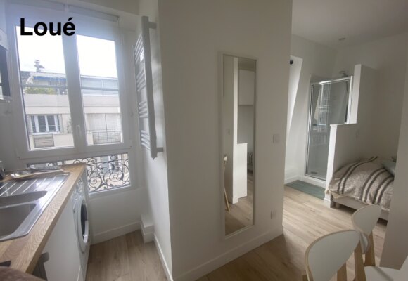 MEUBLÉ – Studio – 17ème – Wagram / Levis – Rue Jouffroy d&rsquo;Abbans – 6ème et dernier étage ascenseur – Loyer charges comprises : 800 euros