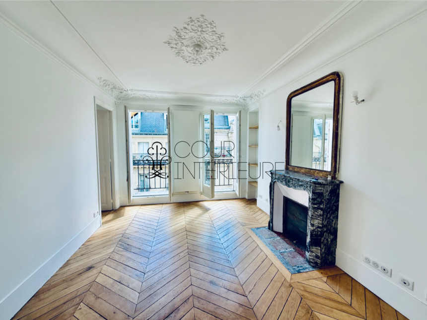 VIDE – 2 chambres –  51 m2 + Balcon filant –  Paris 17ème – Rue Labie  (Ternes / Poncelet) – 5ème étage sans ascenseur  – Loyer charges comprises : 1.900 €