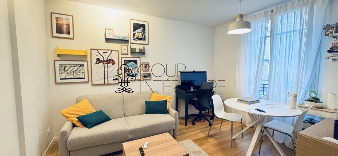 MEUBLÉ – 1 chambre – Paris 18ème – Rue Championnet / angle rue Ordener – 35,54 m2 – 3ème étage ascenseur – Loyer charges comprises : 1.300 euros (chauffage collectif inclus)