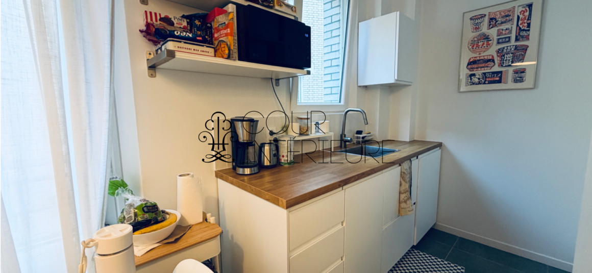 Sans titre503 MEUBLÉ – 1 chambre – Paris 18ème – Rue Championnet / angle rue Ordener – 35,54 m2 – 3ème étage ascenseur – Loyer charges comprises : 1.300 euros (chauffage collectif inclus)