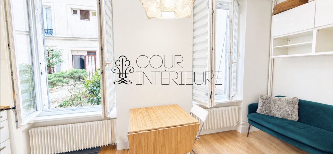 Sans titre601 MEUBLÉ – Studio – 26,35 m2 – Paris 7ème – Rue Cler – Rez de jardin sur cour au calme – Loyer charges comprises : 1.250 euros (chauffage et eau chaude collectifs)